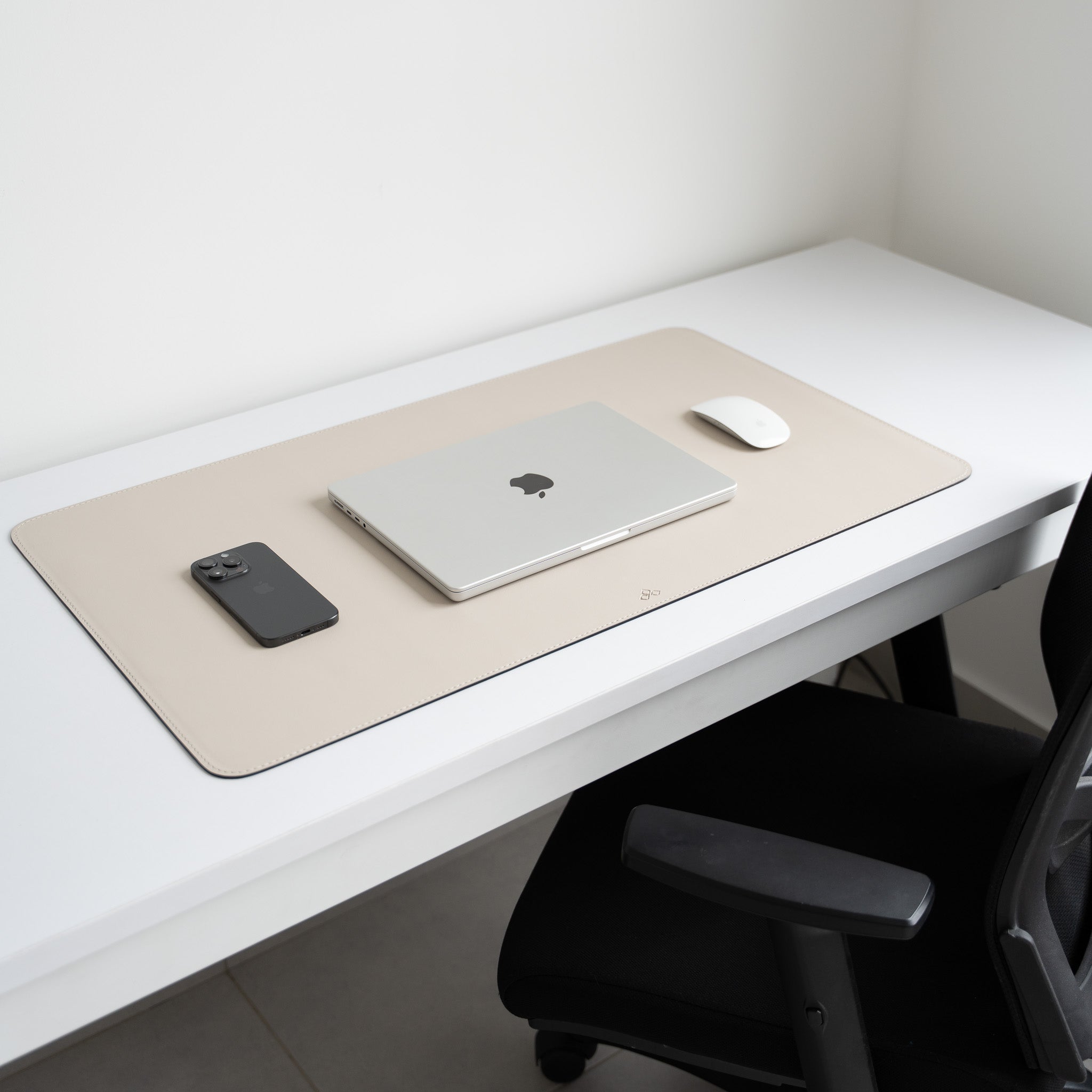 DeskPad L - Outlet